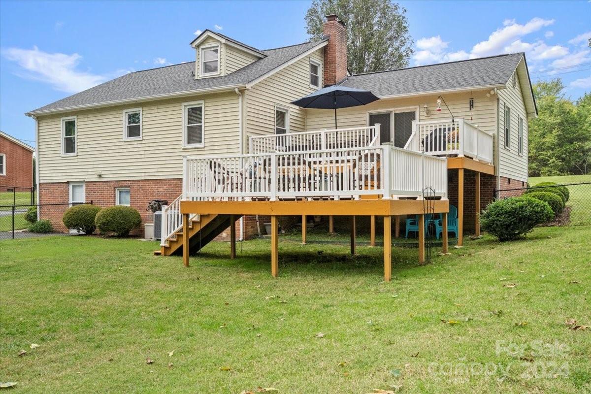 2500 Belmeade Drive Property Photo 42