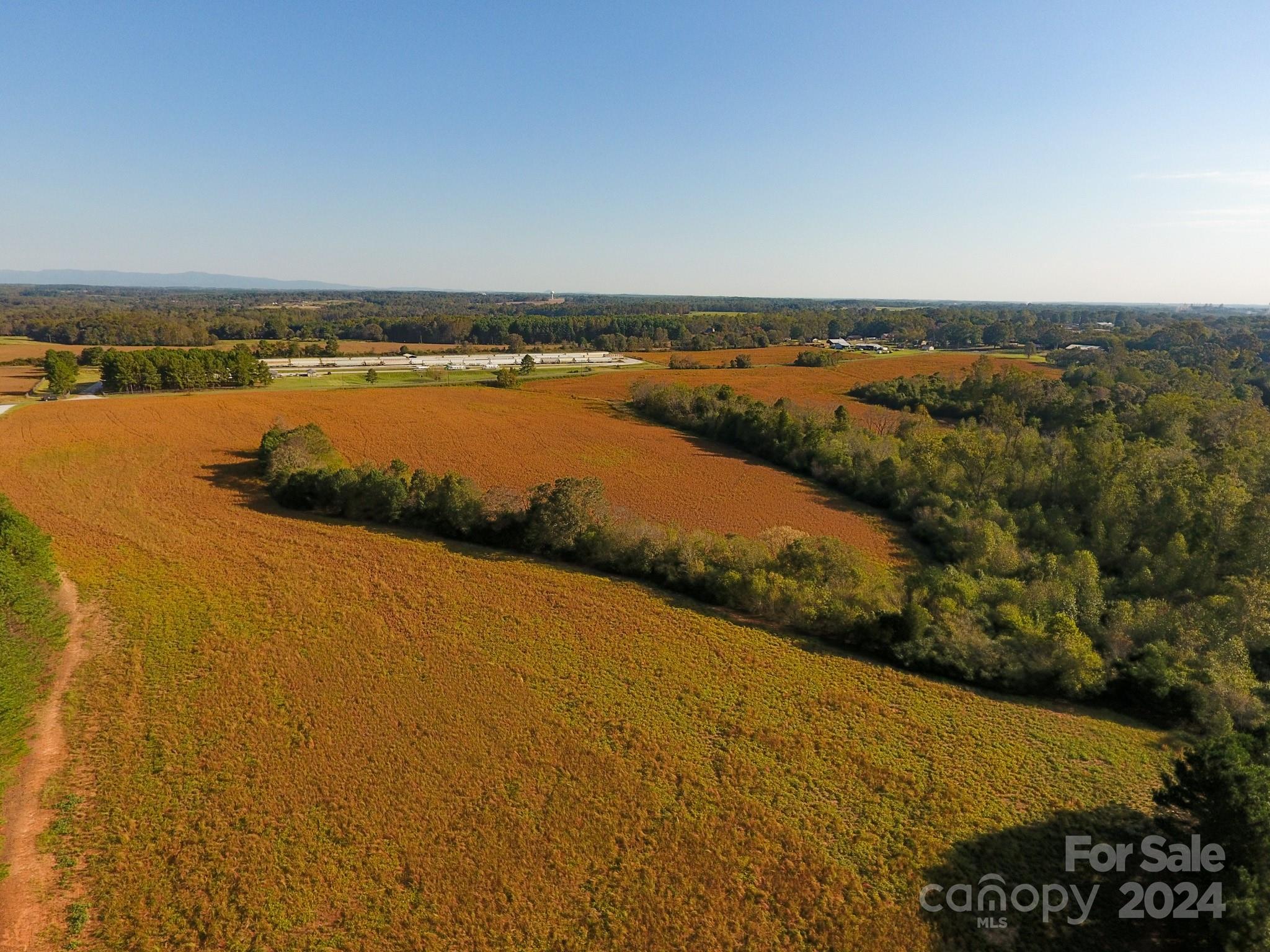 00 Lattimore Road Property Photo 8