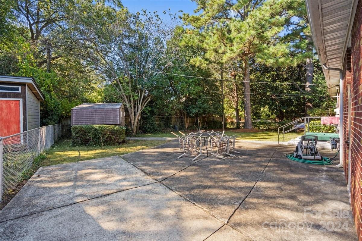 1736 Woodland Drive Property Photo 23
