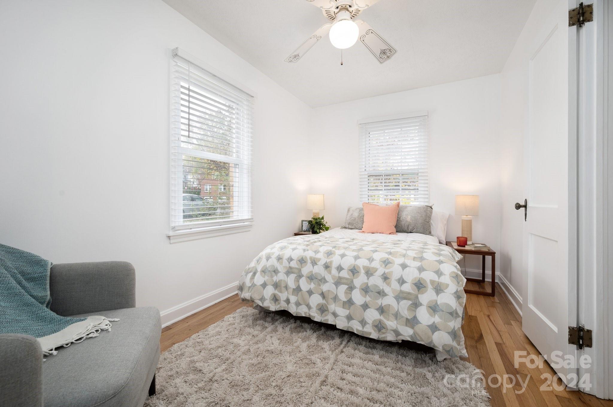 21 Lakeshore Drive Property Photo 14