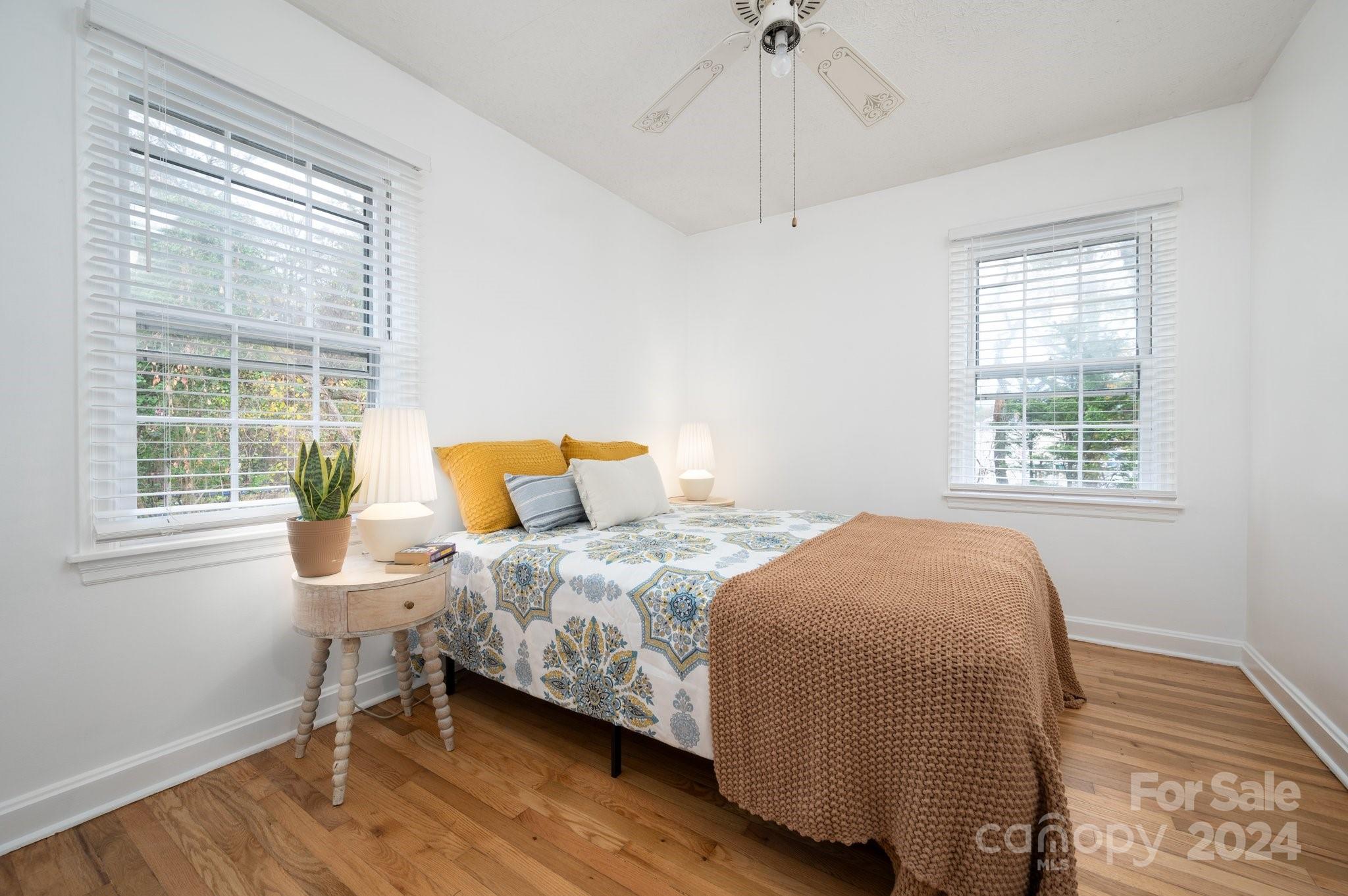 21 Lakeshore Drive Property Photo 15