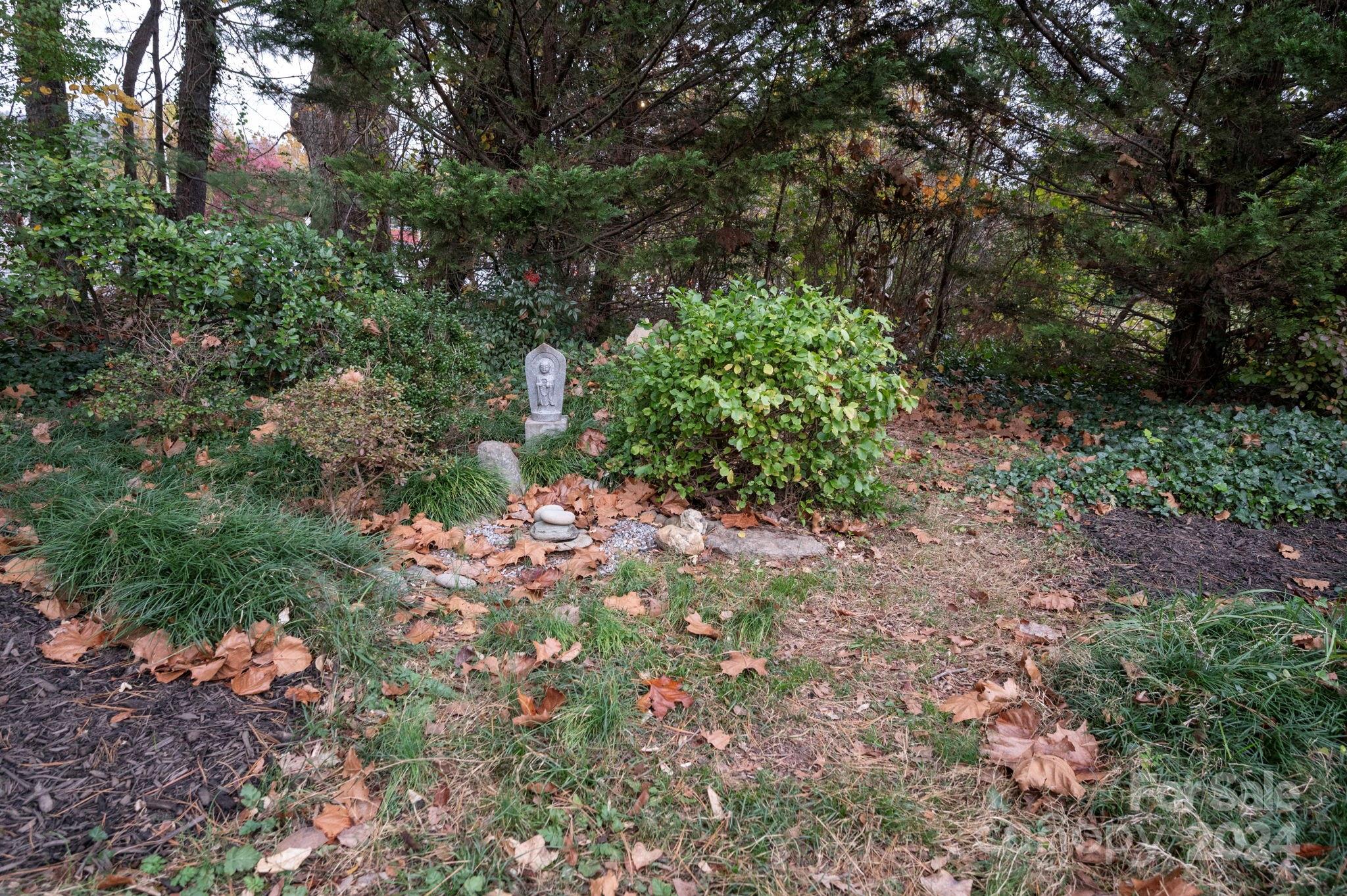 21 Lakeshore Drive Property Photo 26