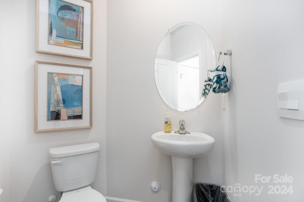 5514 Avery Drive Property Photo 14