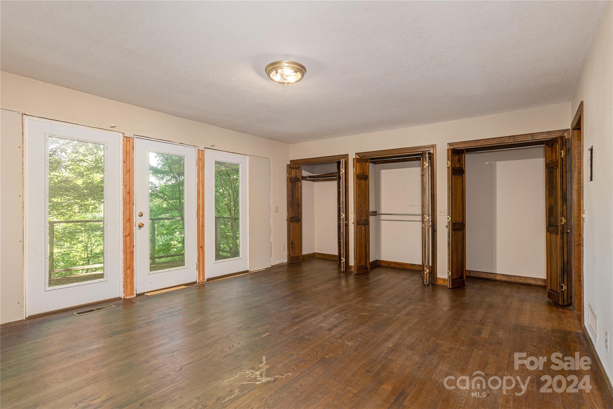 120 Pinewood Circle Property Photo 20