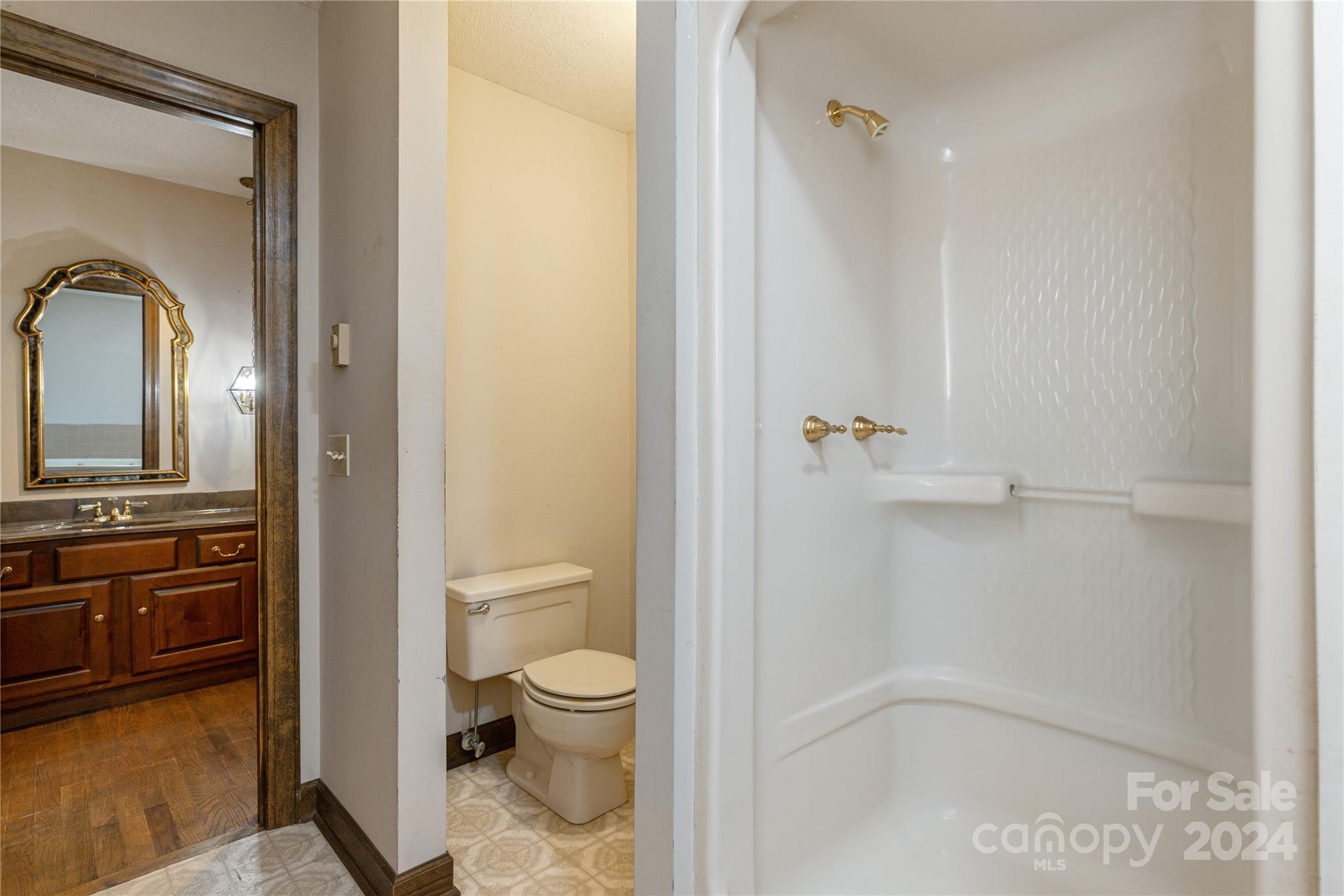120 Pinewood Circle Property Photo 24