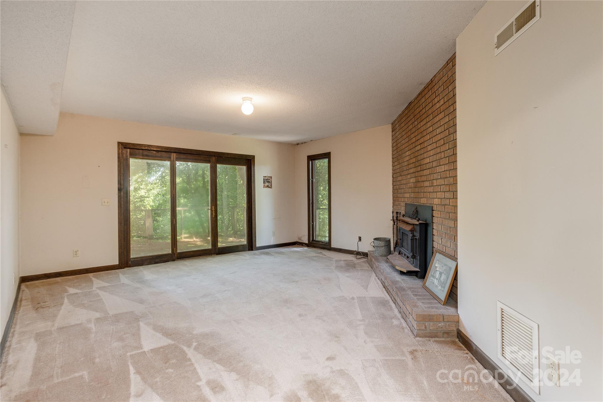120 Pinewood Circle Property Photo 30