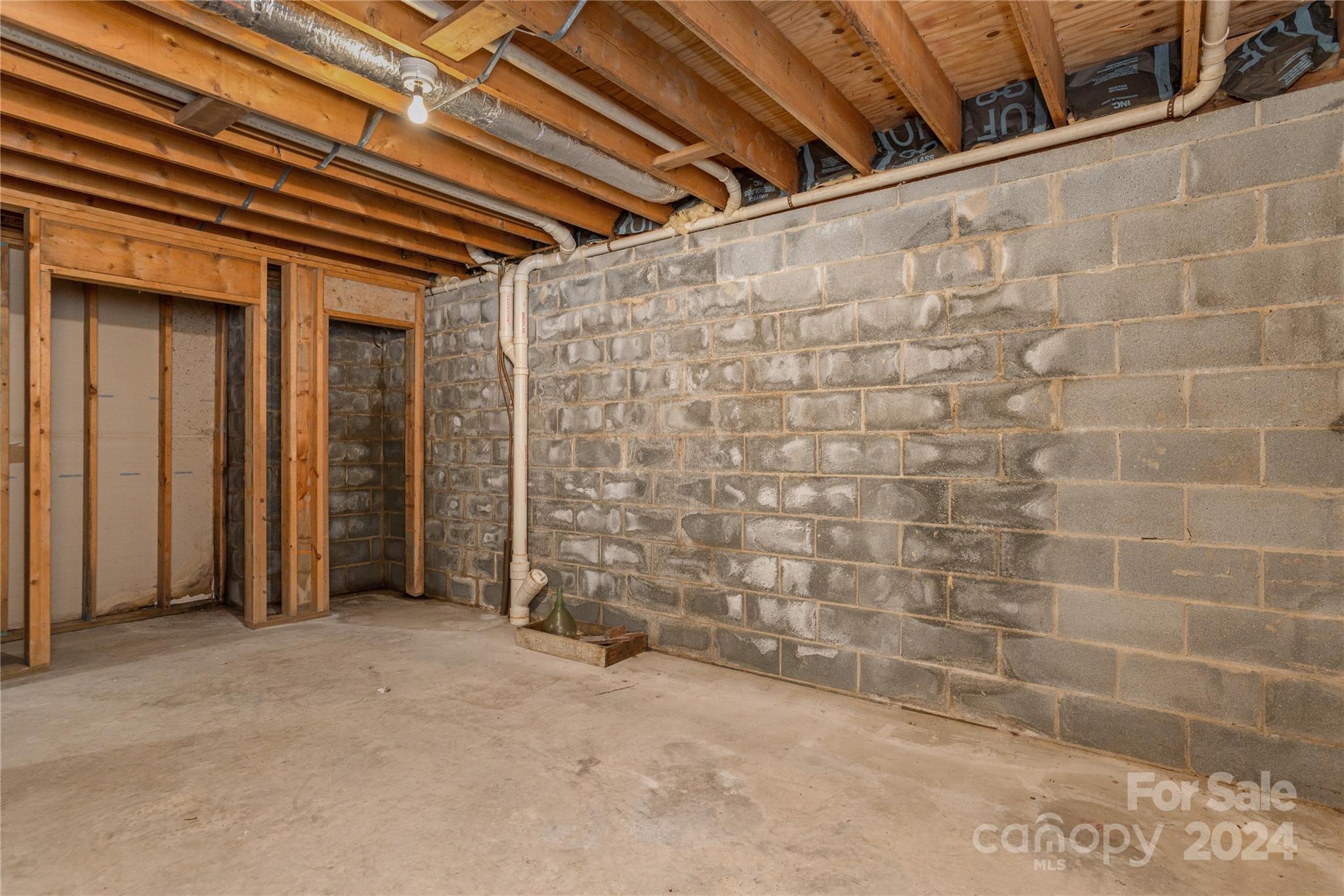 120 Pinewood Circle Property Photo 34