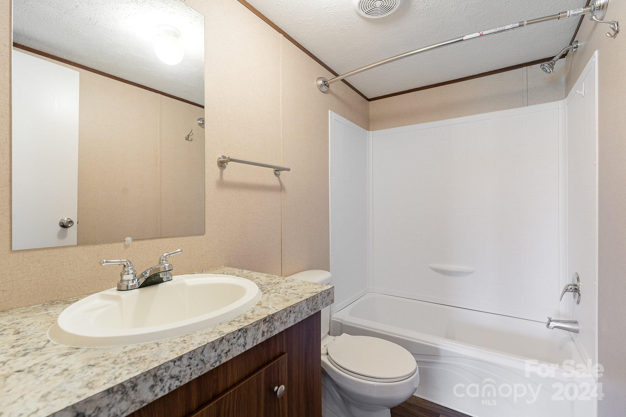 408 Silk And Tassel Row Property Photo 20