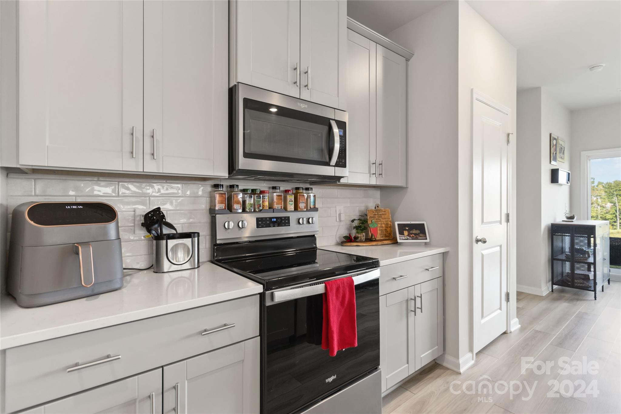 3750 County Down Avenue Property Photo 13