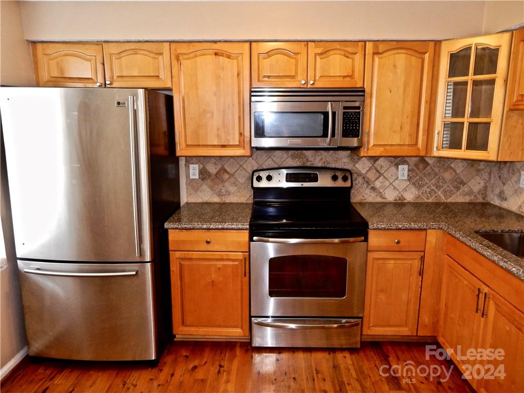 134 Water Oak Drive 134 Property Photo 3
