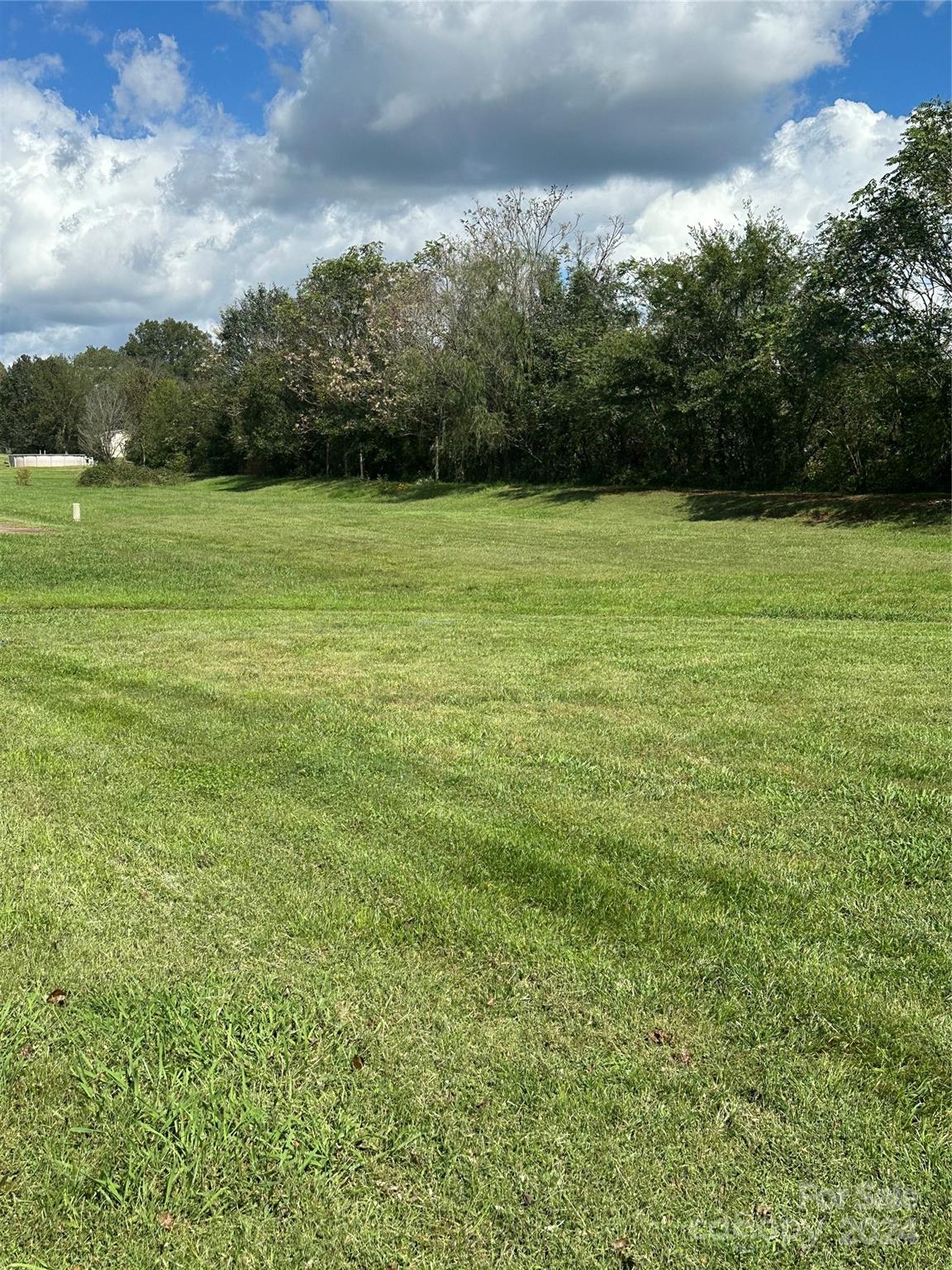 114 E Dundee Court Property Photo 27
