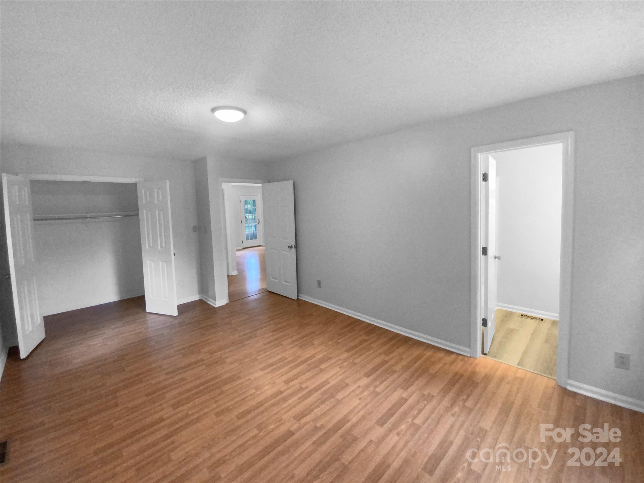 2403 Sutters Road Property Photo 16