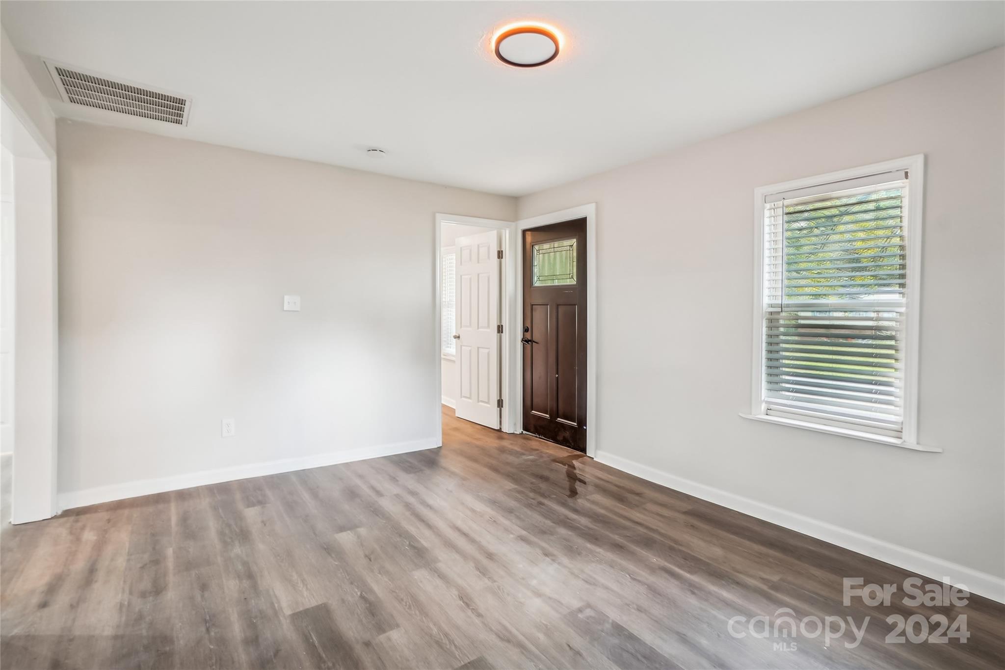 804 Sowell Street Property Photo 6