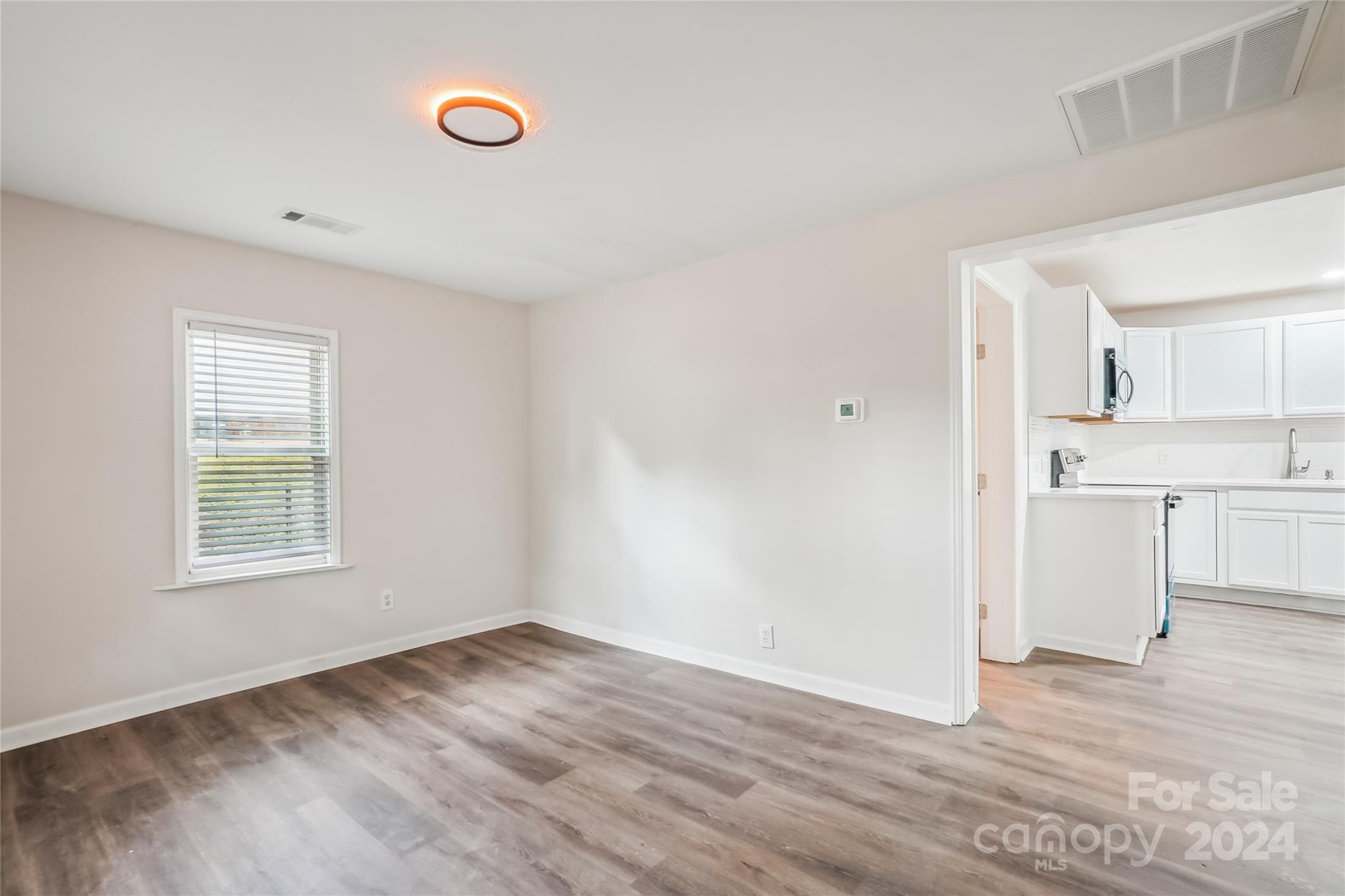 804 Sowell Street Property Photo 7