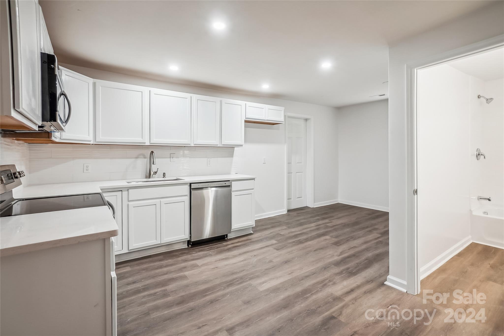 804 Sowell Street Property Photo 11