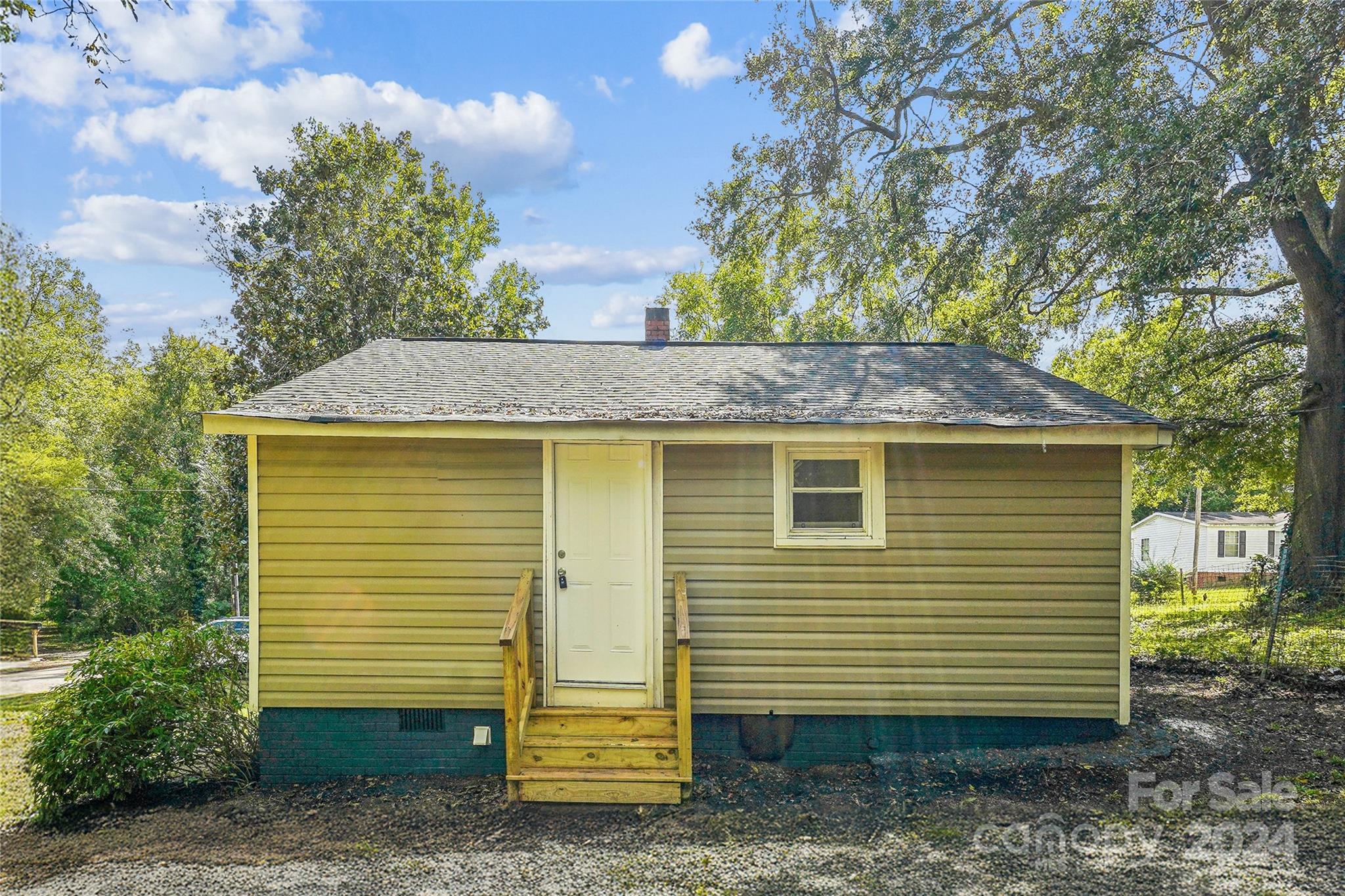 804 Sowell Street Property Photo 23