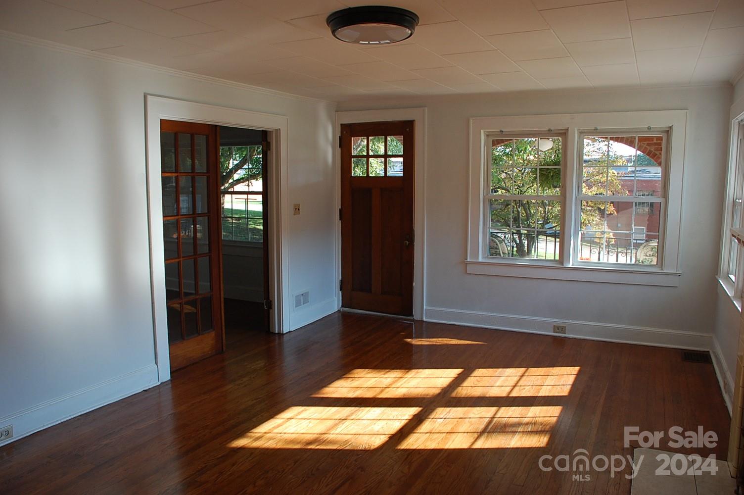 2124 W Main Street C Property Photo 14