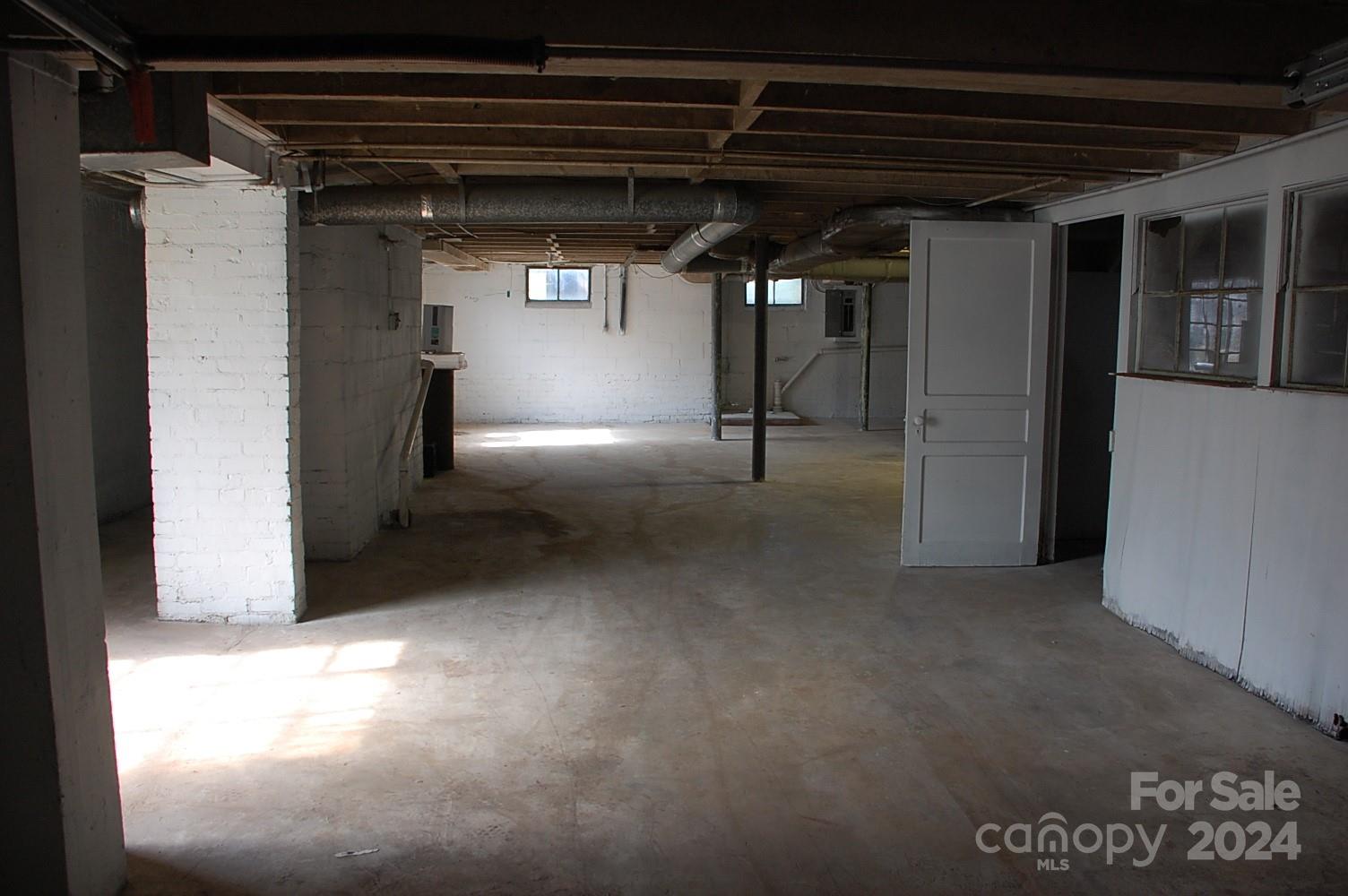2124 W Main Street C Property Photo 33