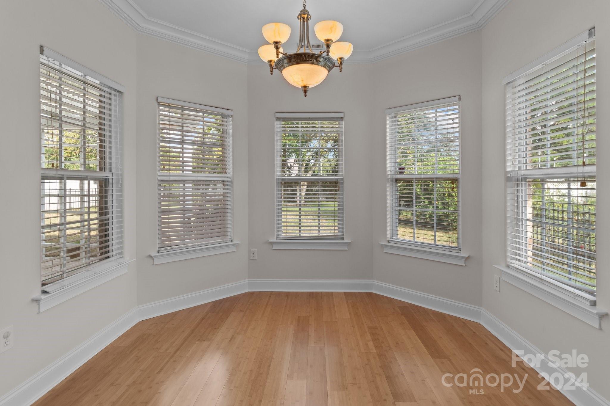 4532 Lanstone Court Property Photo 8