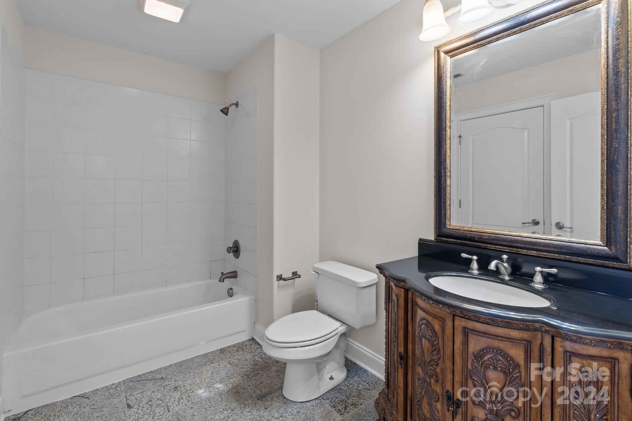 4532 Lanstone Court Property Photo 28