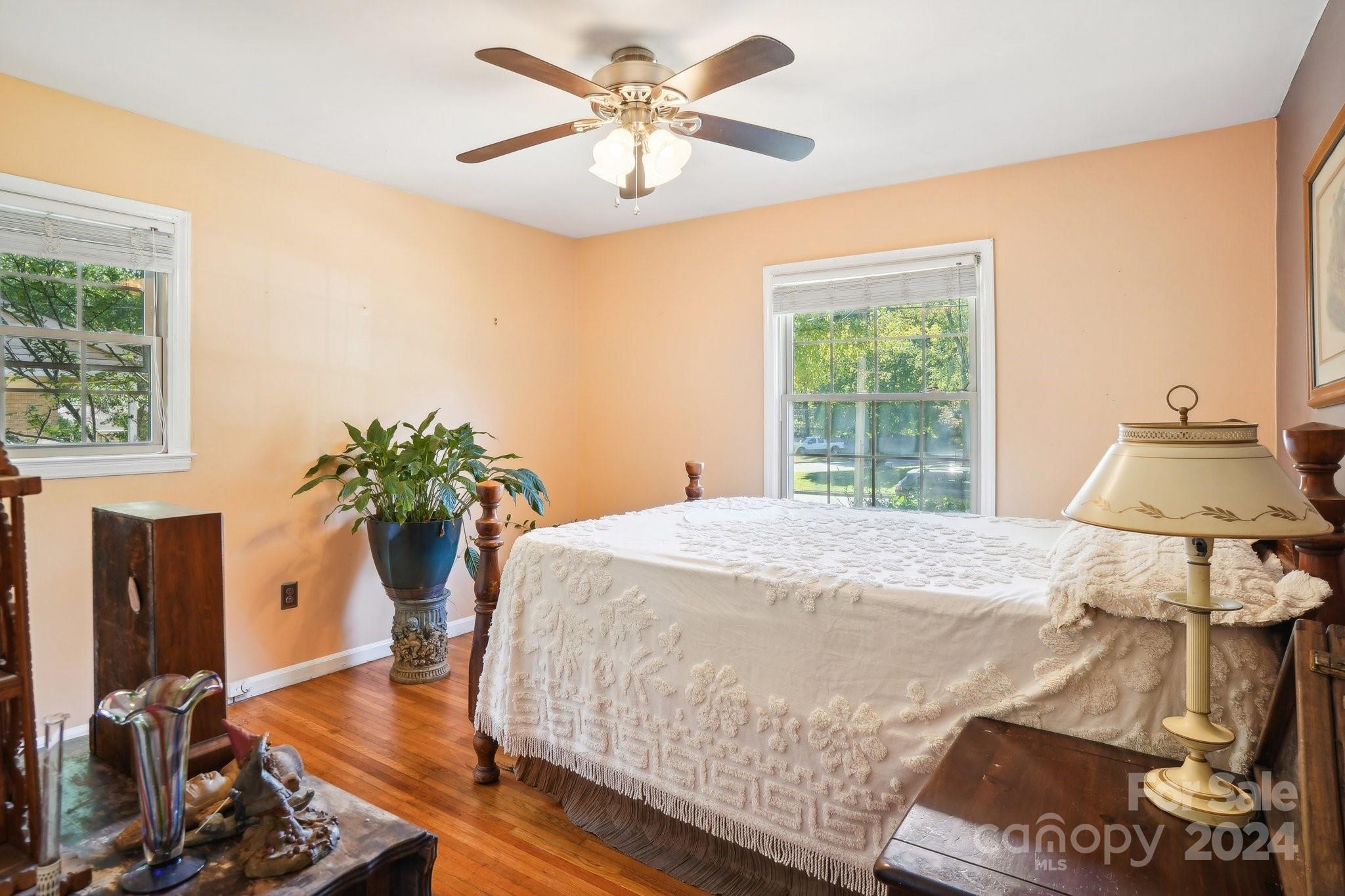 1026 Holly Drive Property Photo 8