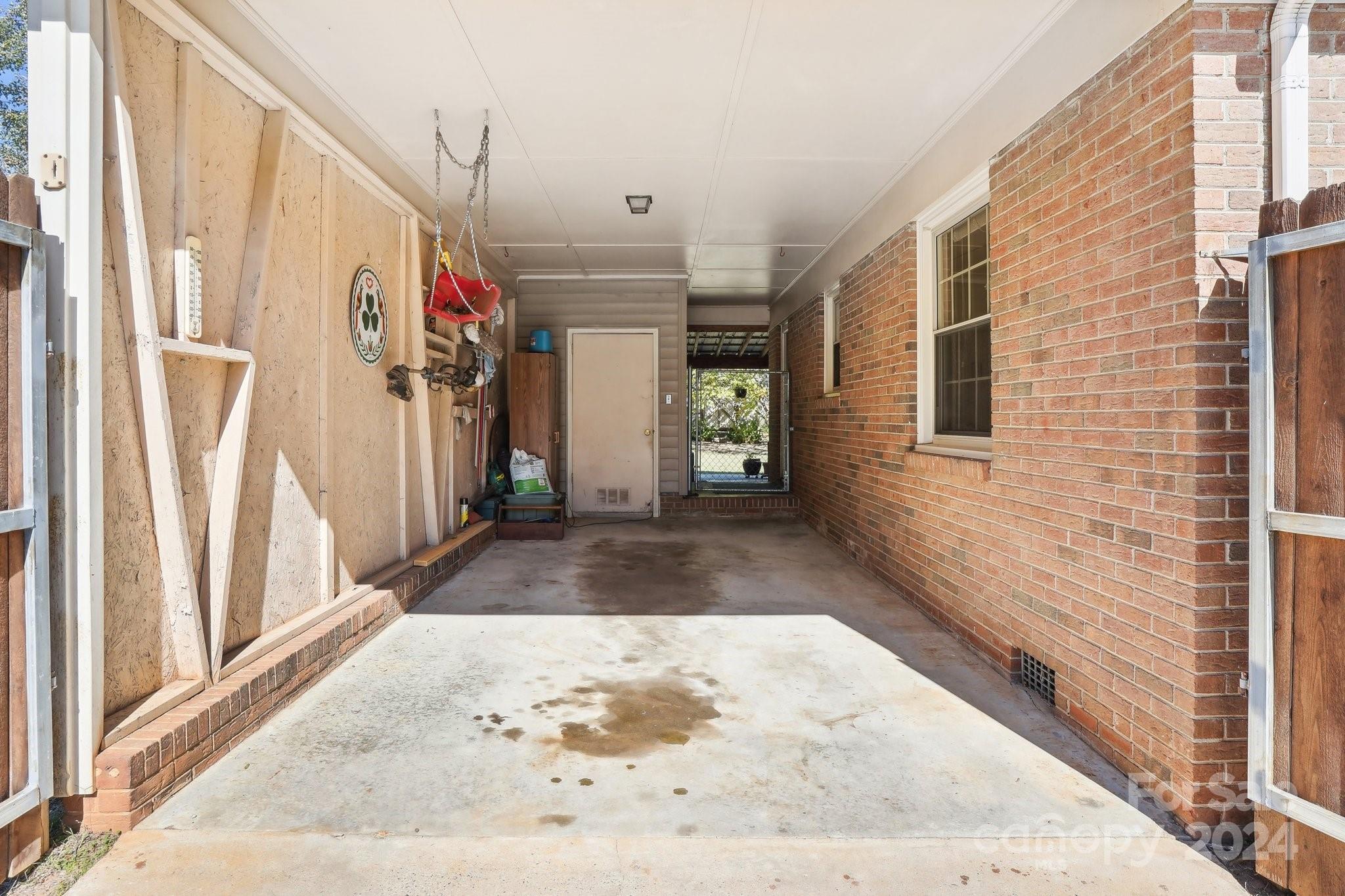 1026 Holly Drive Property Photo 15