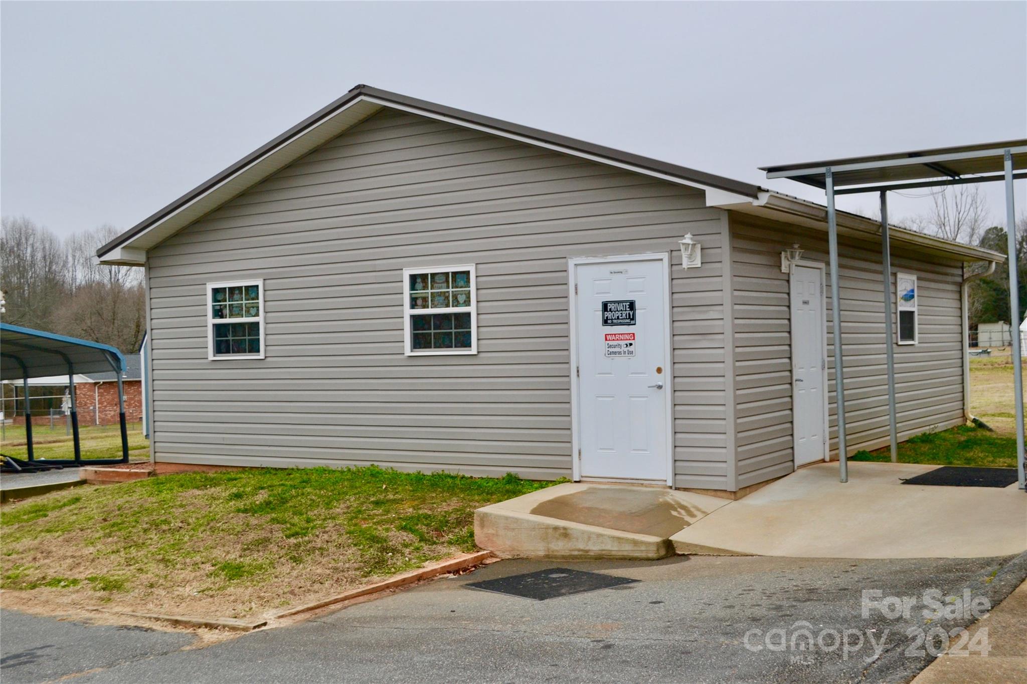 143 Henrietta Street Property Photo 3