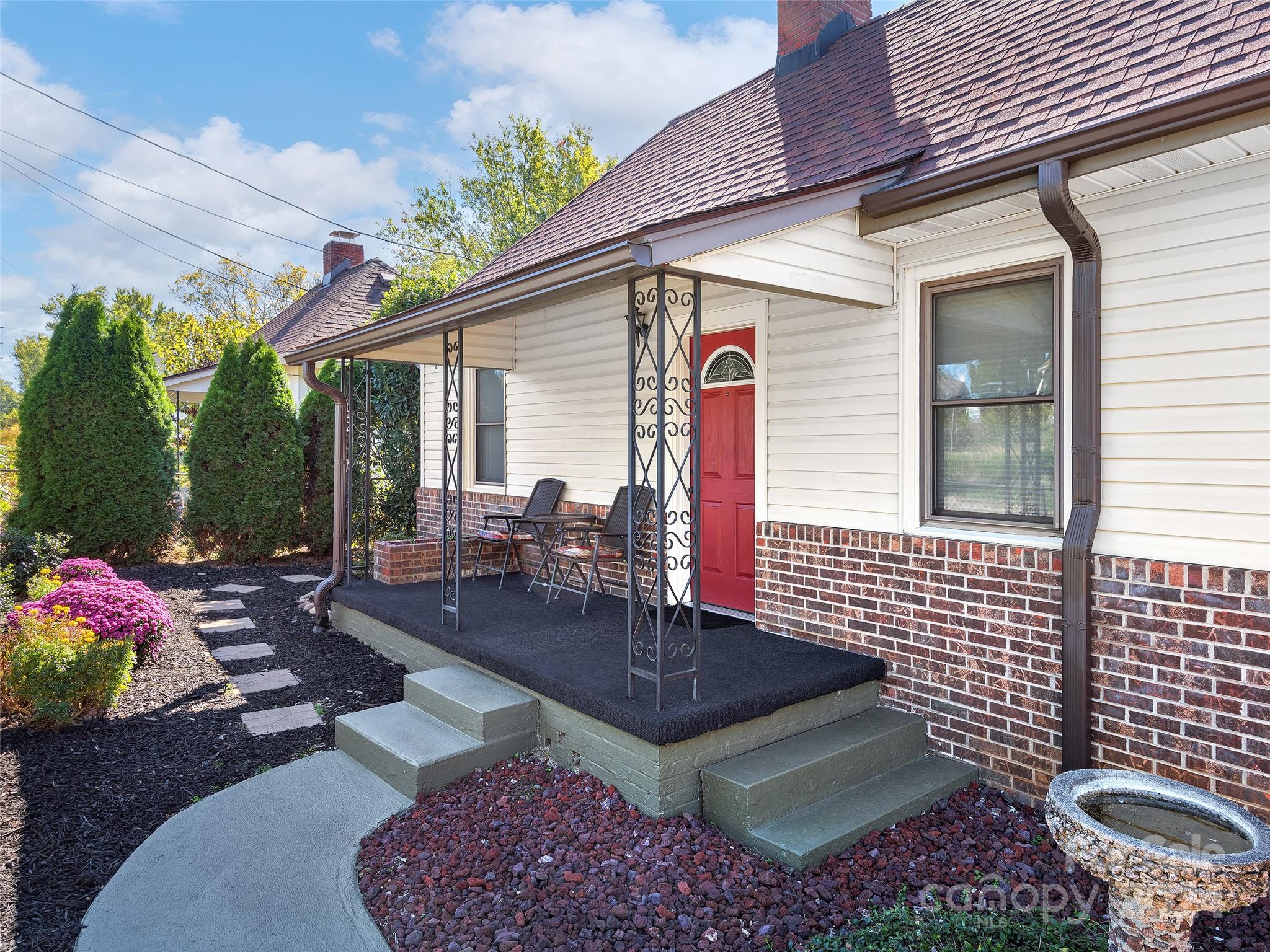 32 Church Road Property Photo