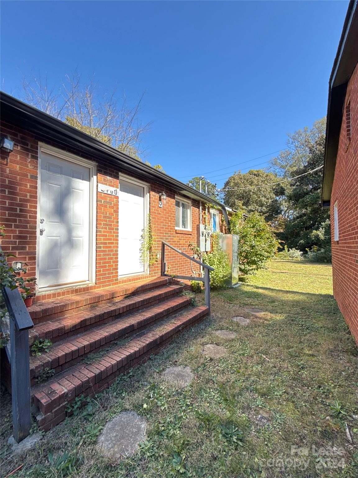 2700 Capitol Drive 1 Property Photo 10