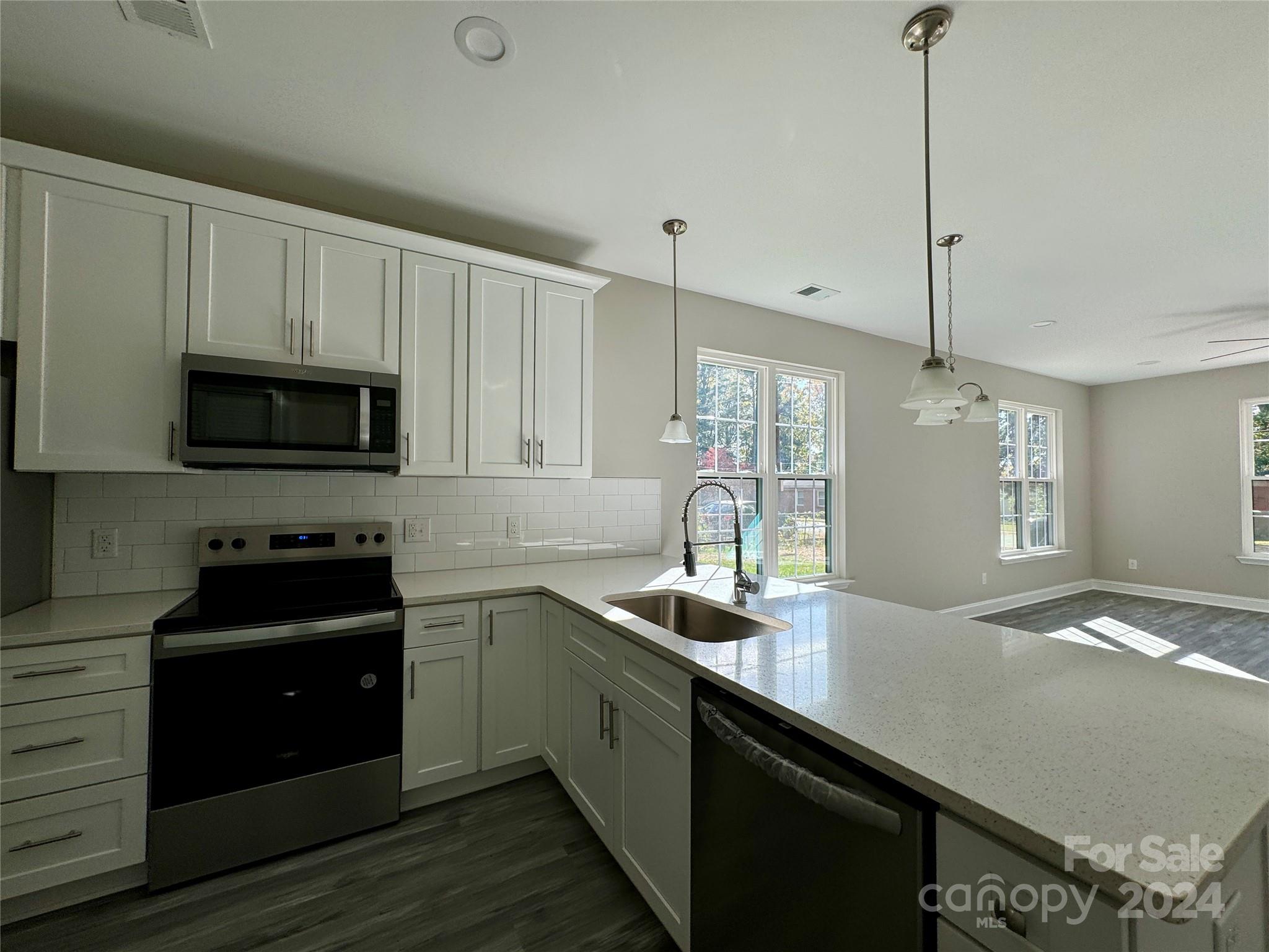 1712 Mcdonald Street Property Photo 11