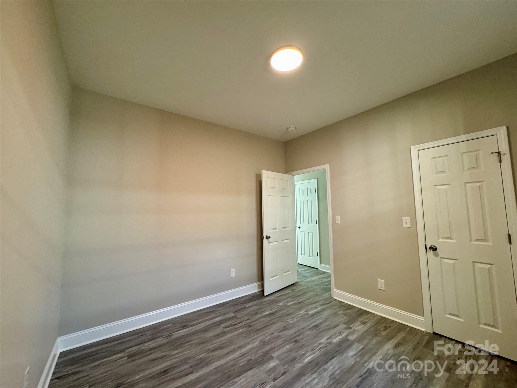 1712 Mcdonald Street Property Photo 24