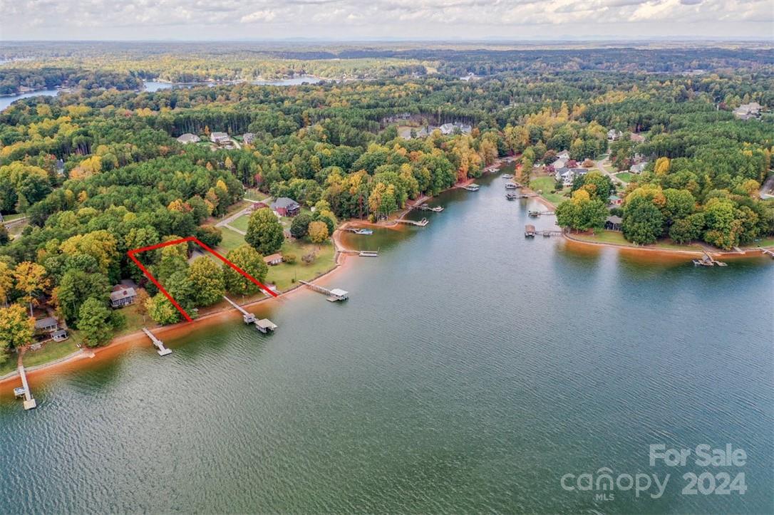 459 Kenway Loop Property Photo 2