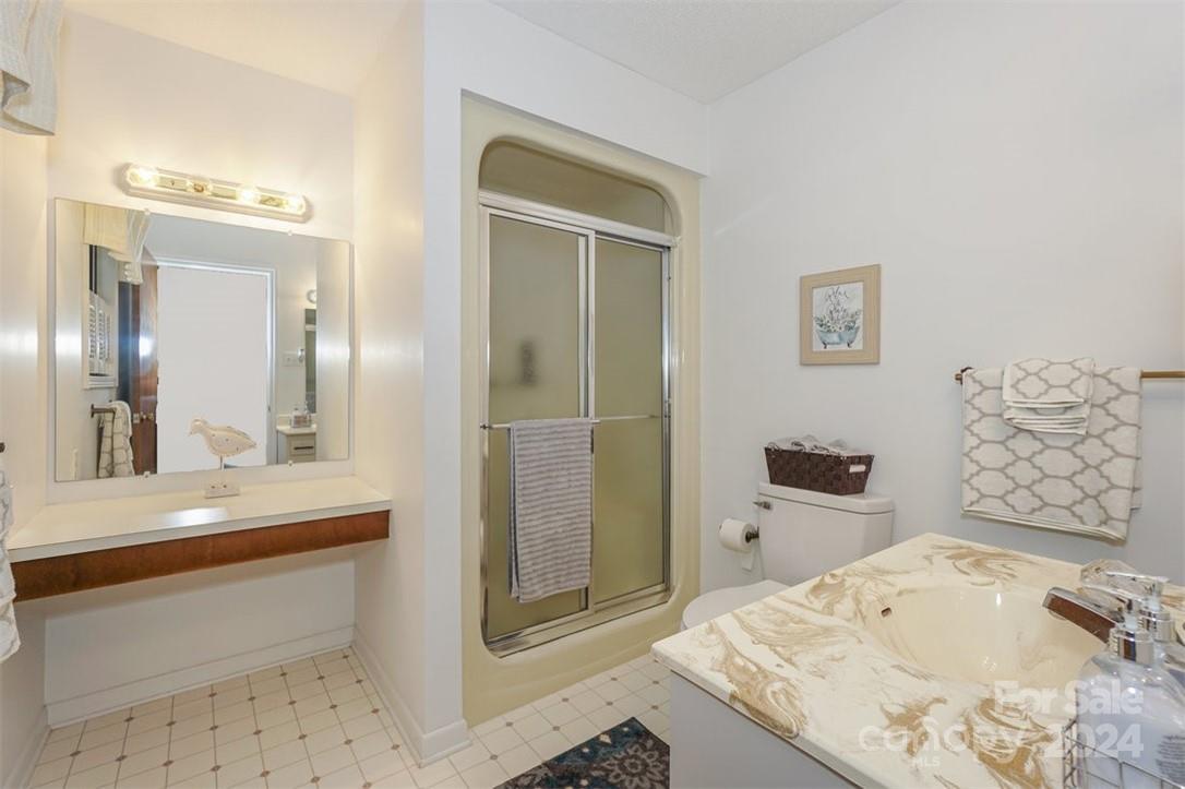 459 Kenway Loop Property Photo 15