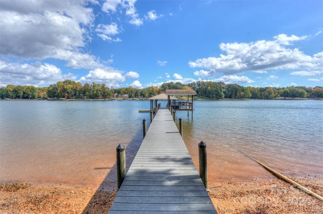 459 Kenway Loop Property Photo 33