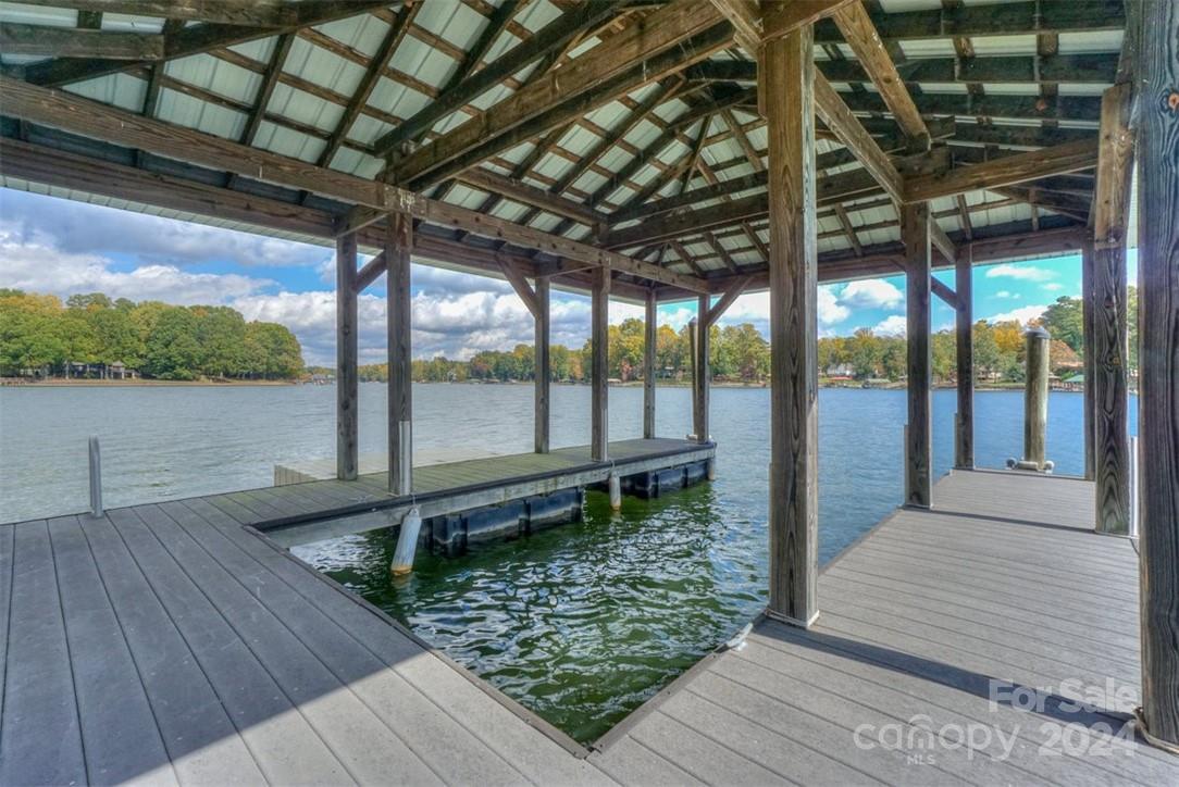 459 Kenway Loop Property Photo 37