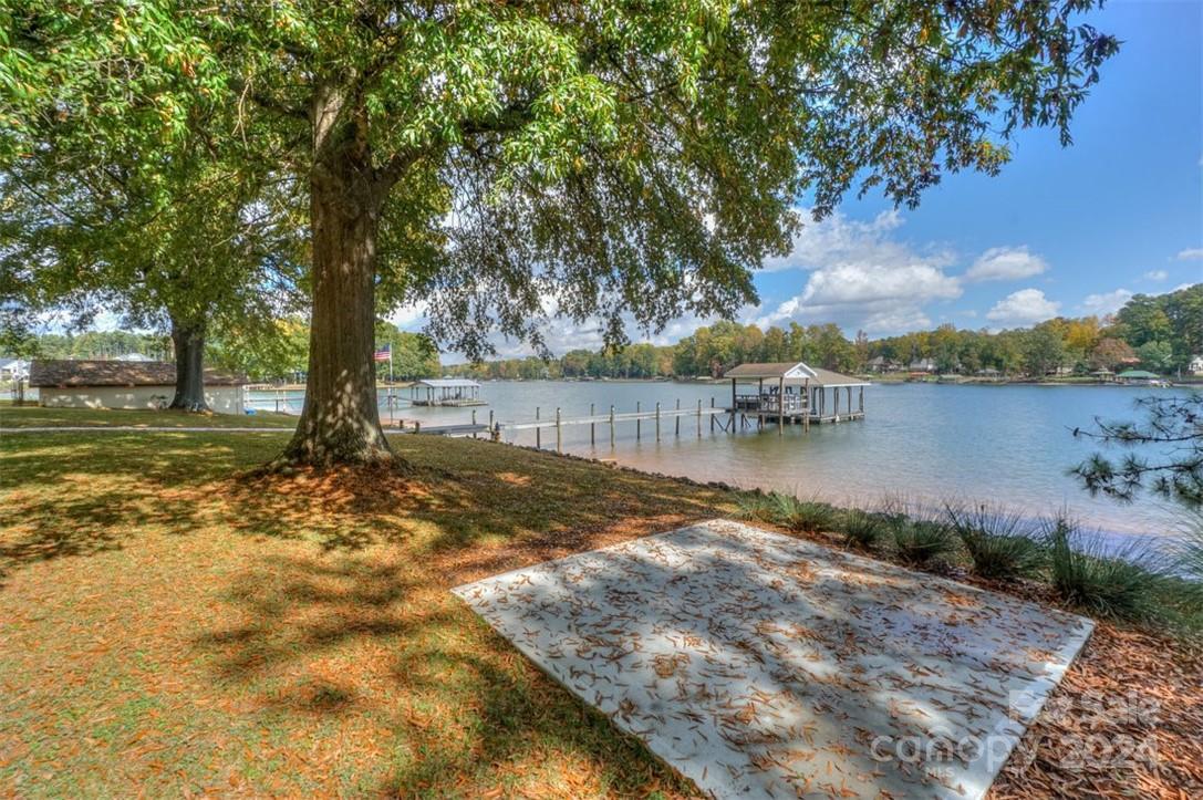 459 Kenway Loop Property Photo 39