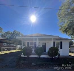 560 2nd Street Property Photo 1