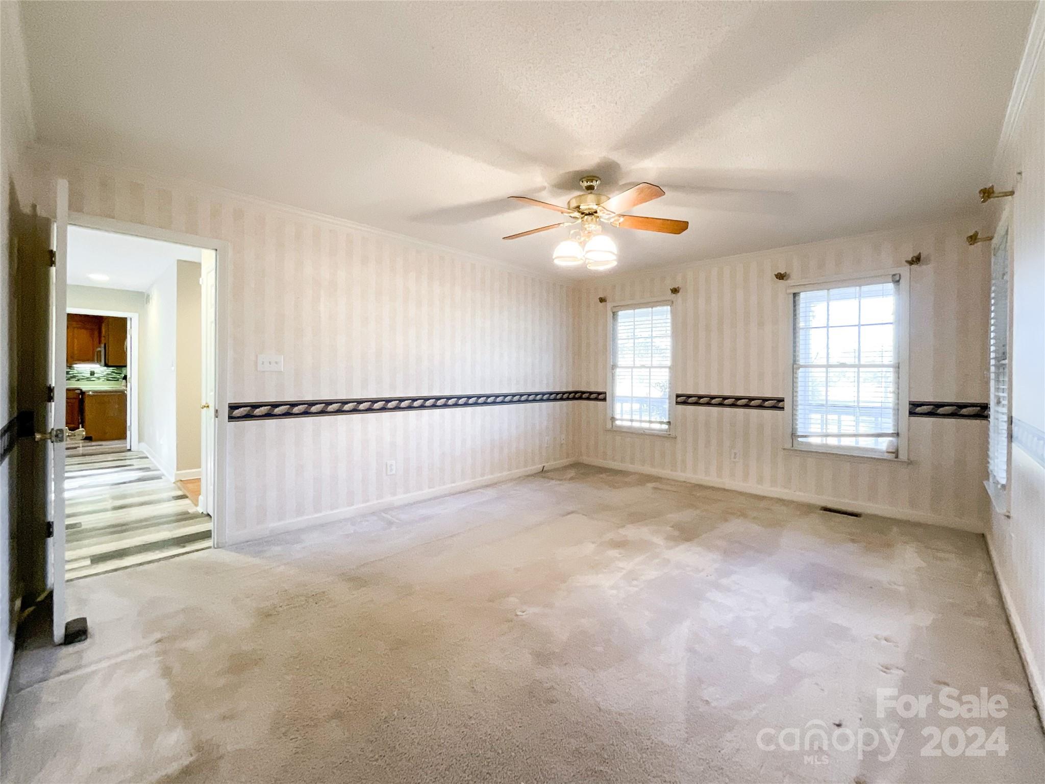 3018 Castlebrook Drive Property Photo 25