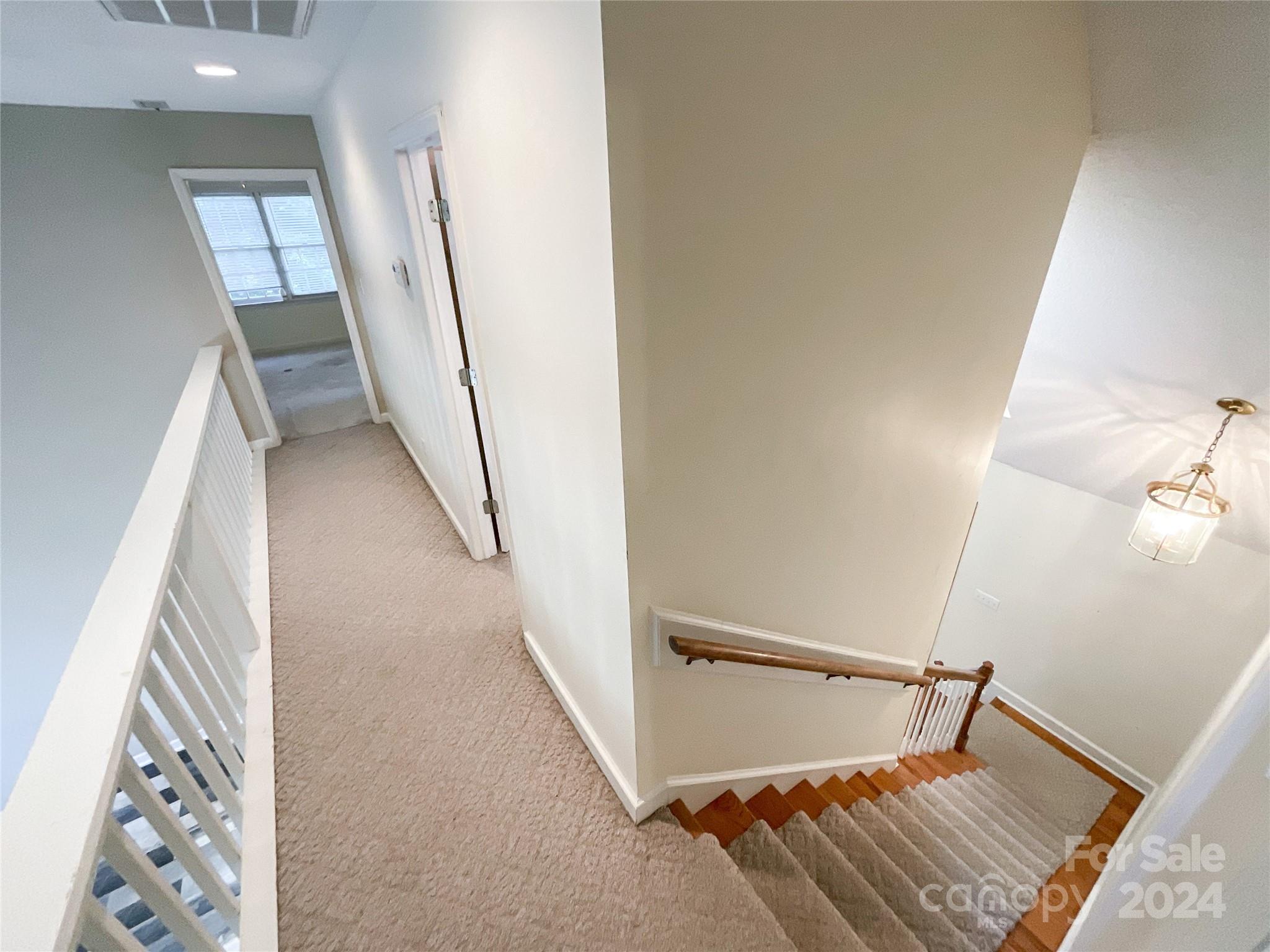 3018 Castlebrook Drive Property Photo 30