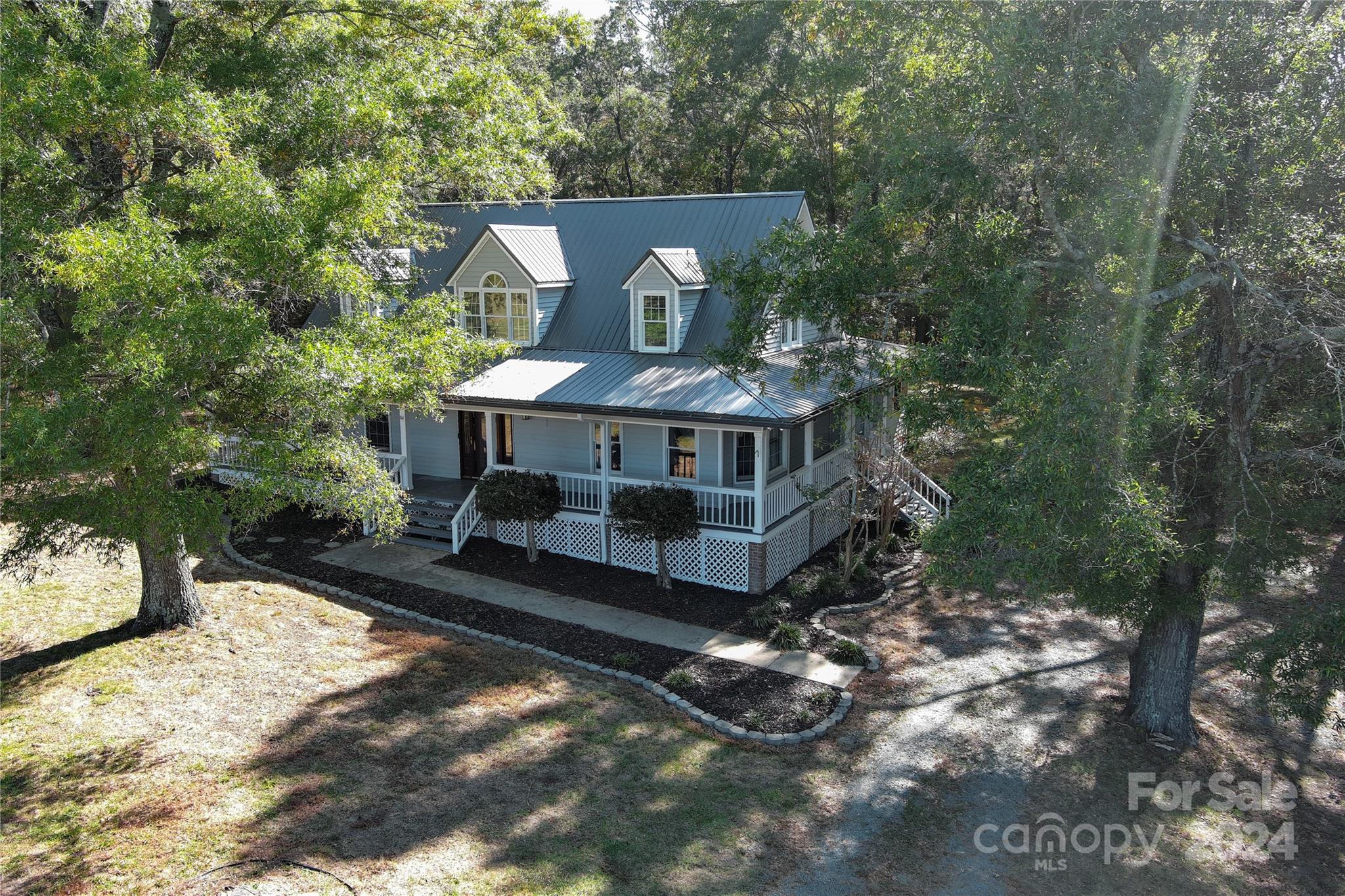3018 Castlebrook Drive Property Photo 37