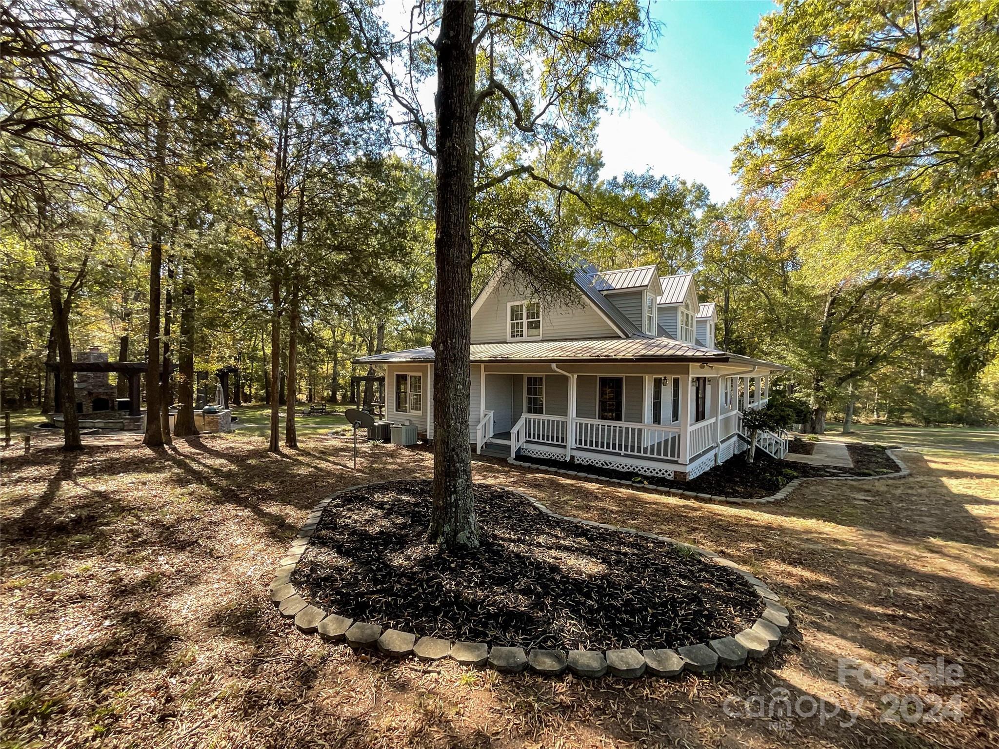 3018 Castlebrook Drive Property Photo 38