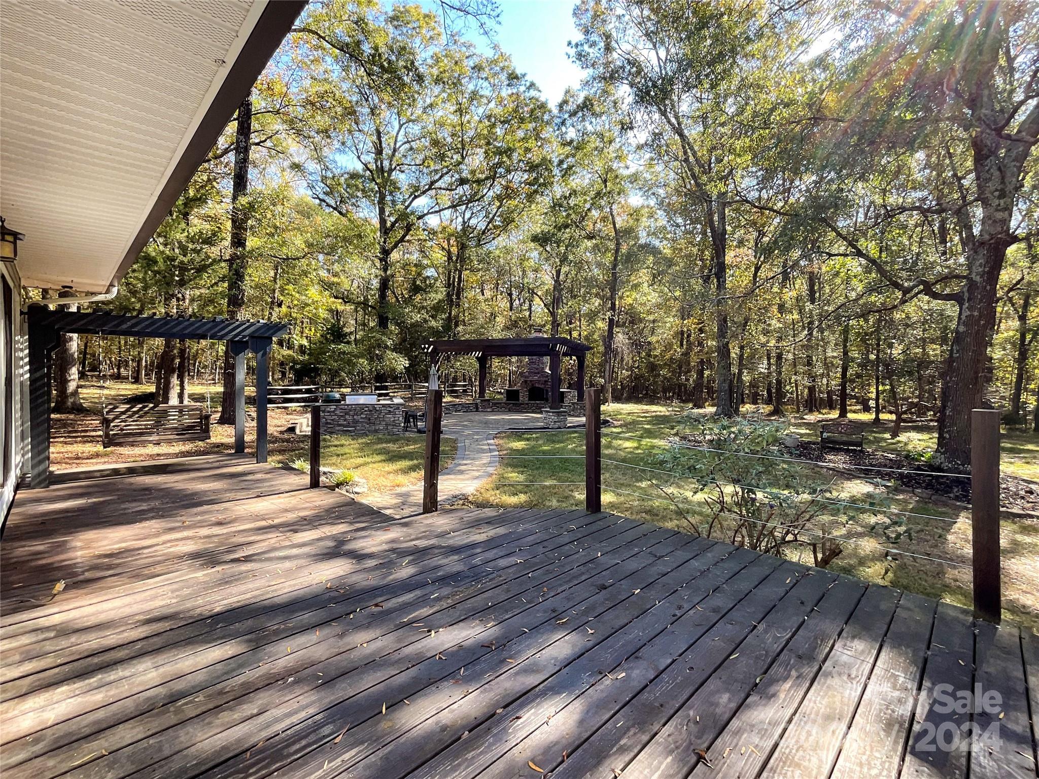 3018 Castlebrook Drive Property Photo 40