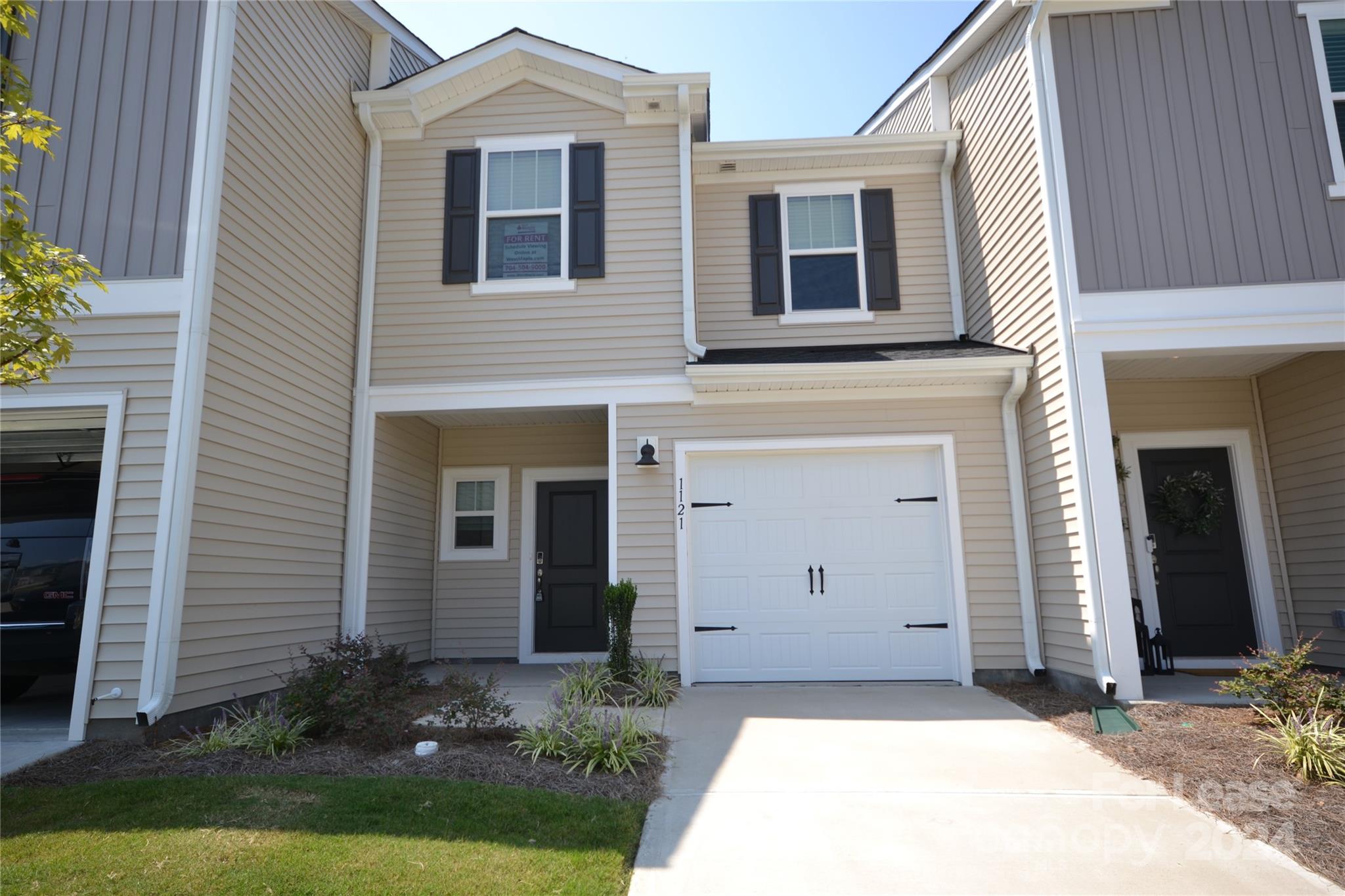 1121 Plumcrest Drive Property Photo