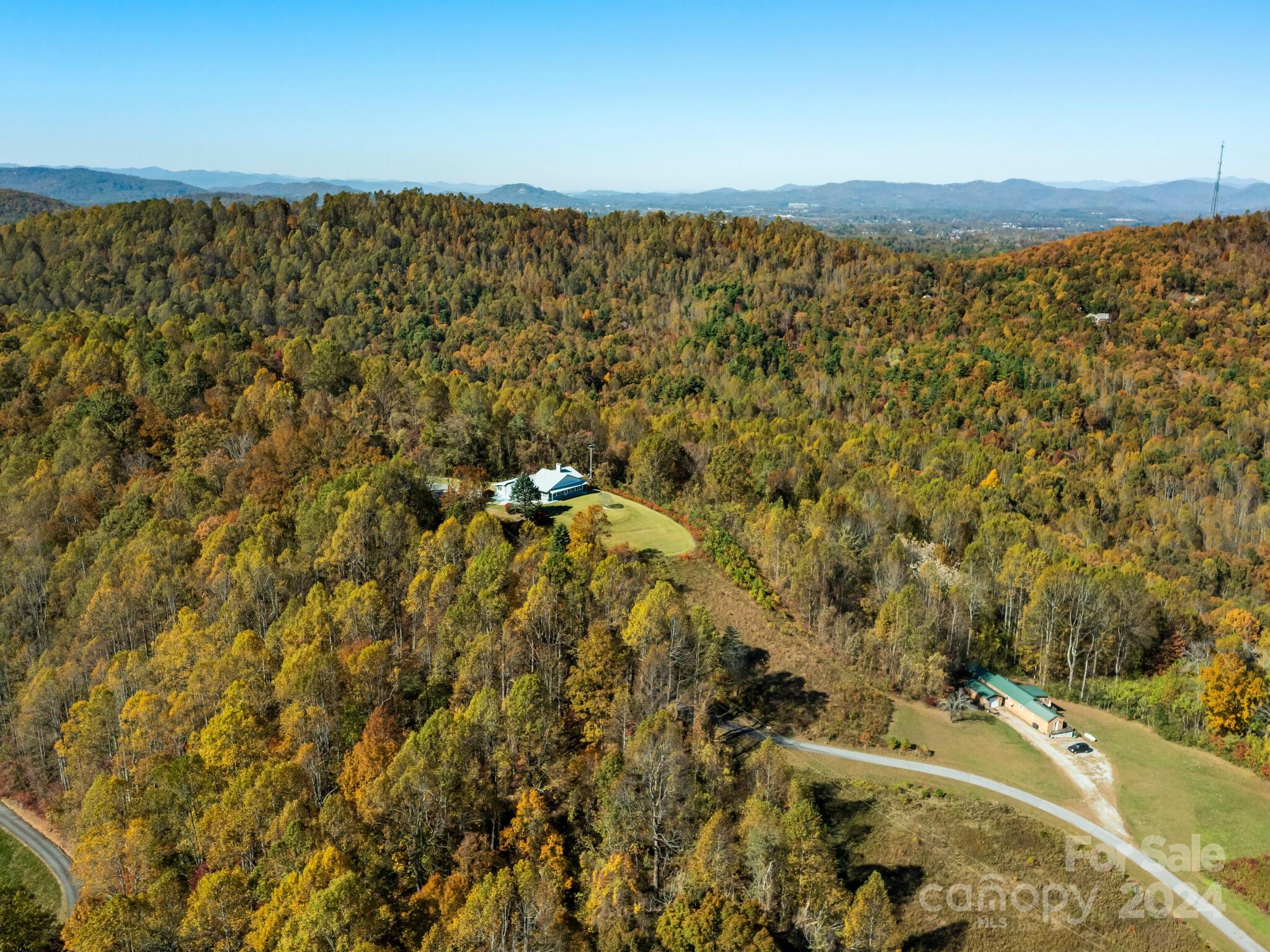 5481 Greenville Highway Property Photo 2