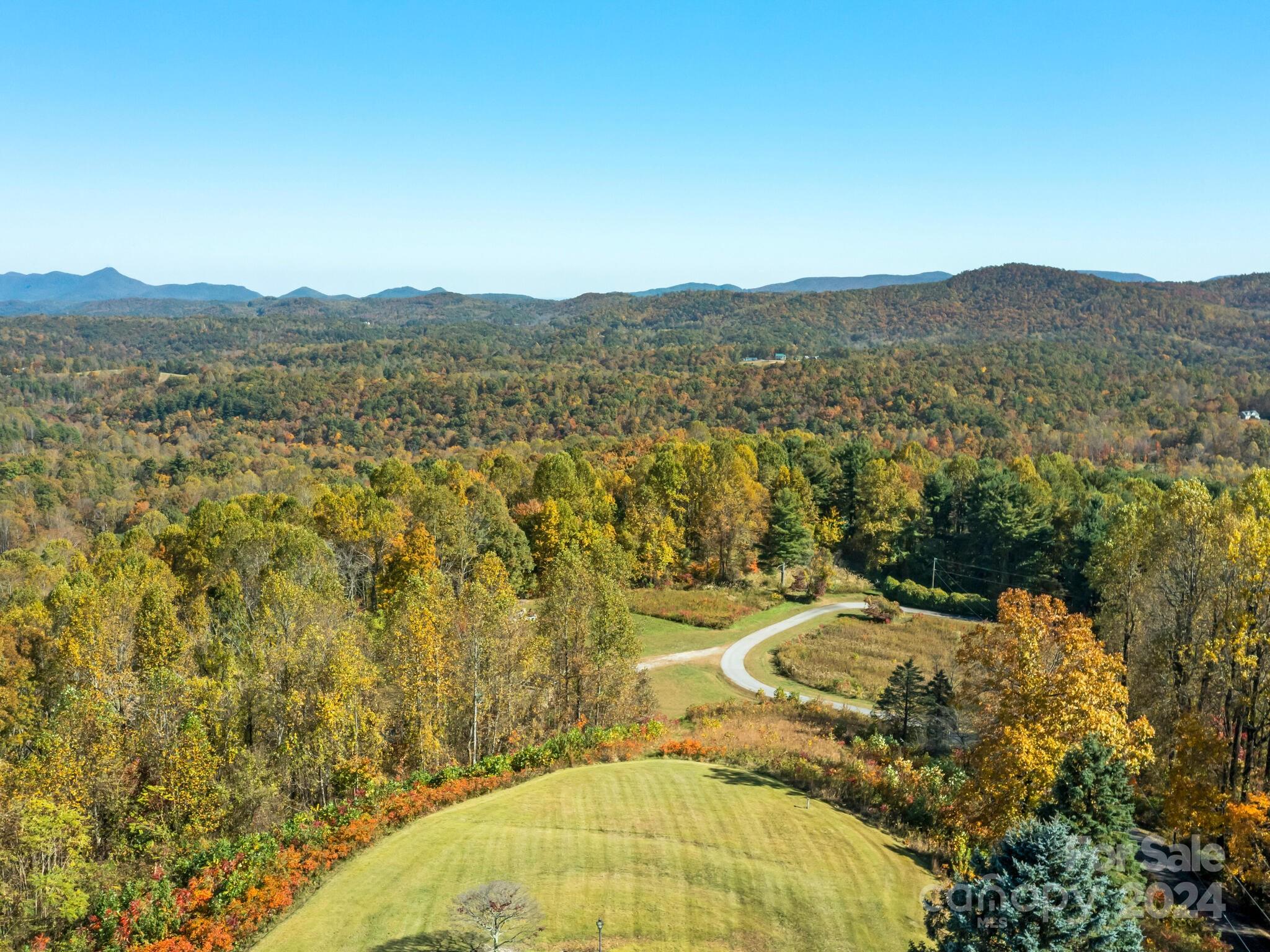 5481 Greenville Highway Property Photo 6