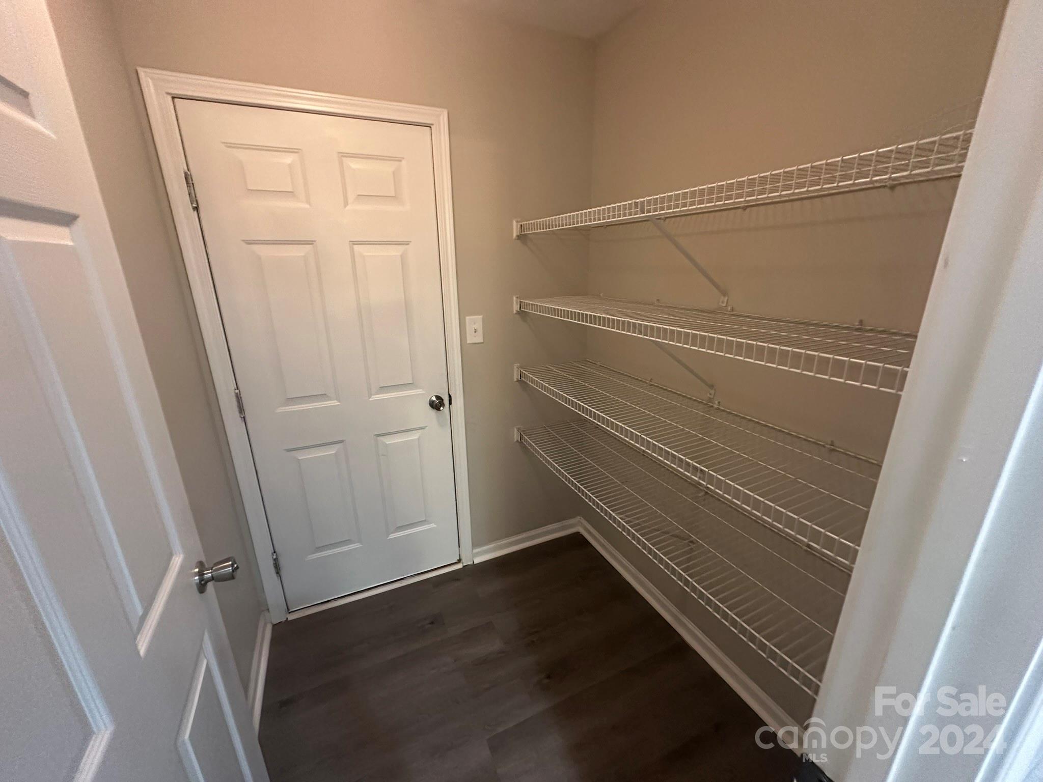 5907 Fazenda Drive Property Photo 12