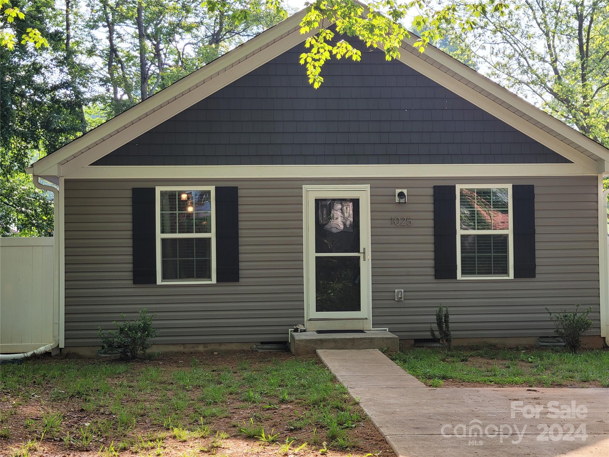 1025 Old Charlotte Road Property Photo 1