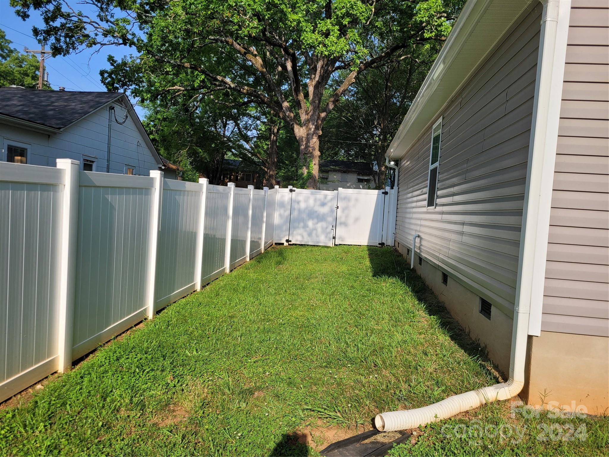 1025 Old Charlotte Road Property Photo 17
