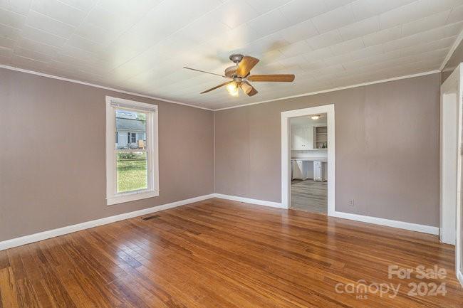127 E Branch Avenue Property Photo 5