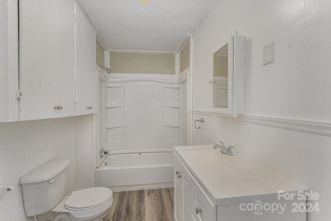 127 E Branch Avenue Property Photo 17